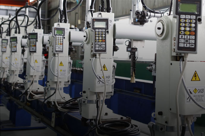 TENSO Machinery Co., Ltd. (Jen Aifactory) was established for the design and manufacture of robots for plastic injection molding machines.